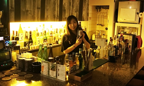 カラオケbar ネムの木